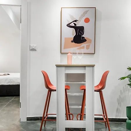 Cozy New Space W Bomb Shelter Steps From Beach M7 Tel Aviv Exterior photo